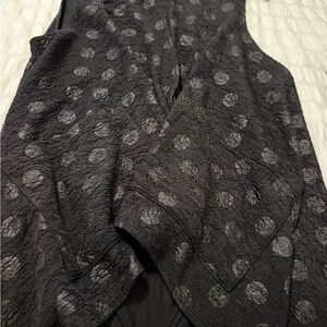 Textured Black Polka Dot Sleeveless Camisole